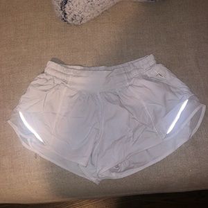 White lululemon shorts